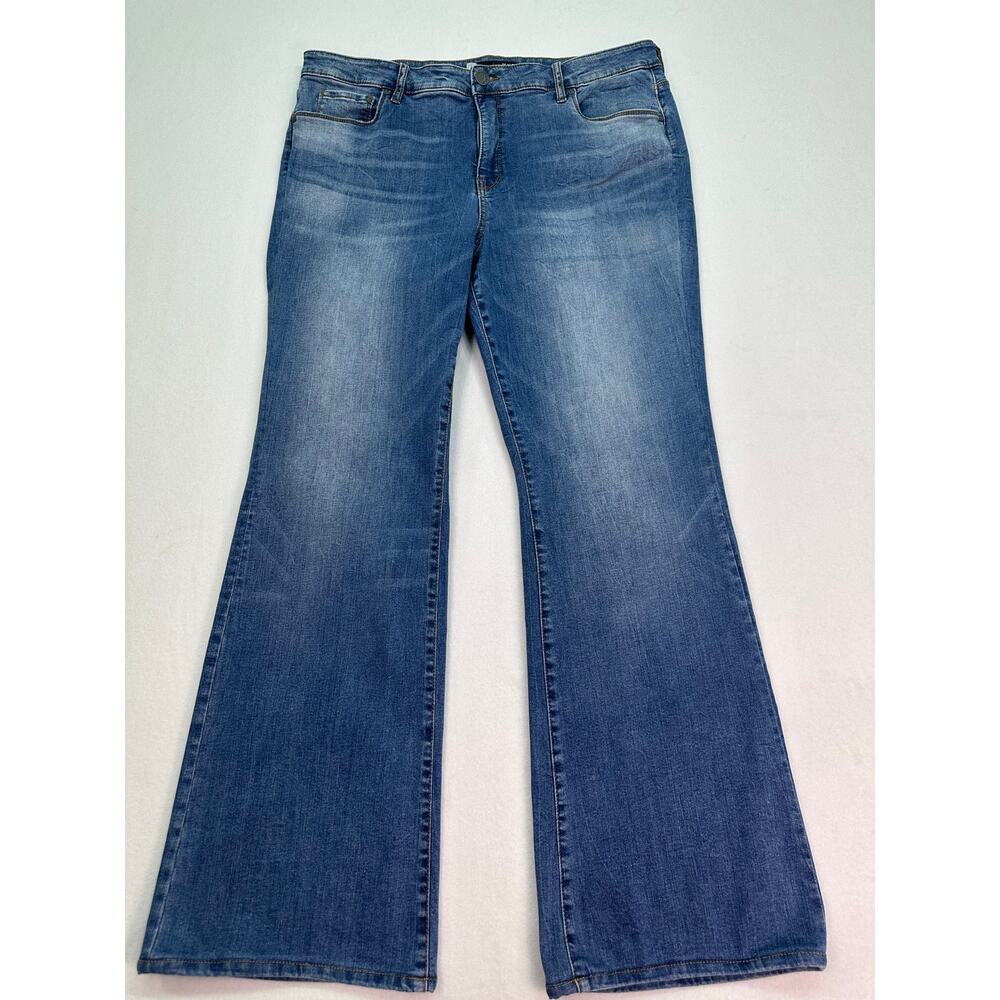Kut from the Kloth Ana High Rise Fab Ab Flare Jeans Medium Wash Size 18 - Picture 2 of 15